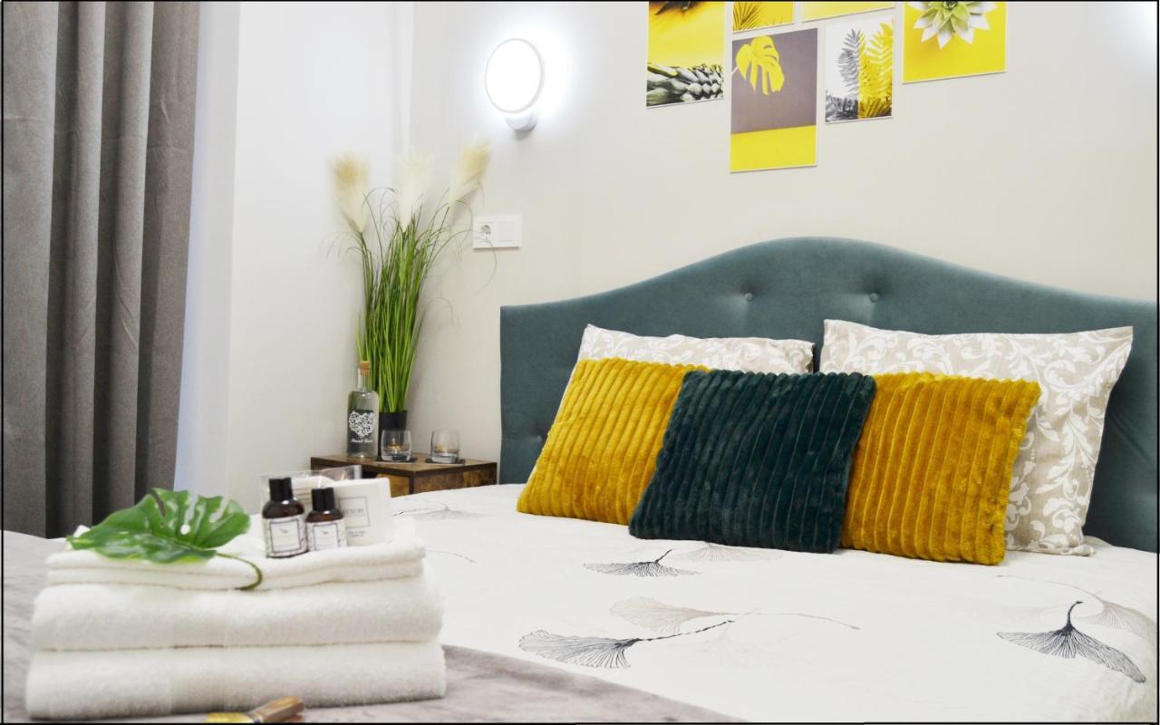 Sunshine - New & Quiet 1Br Apt, Business Area, Close To Airport, Highway A3, Subway 布加勒斯特 外观 照片