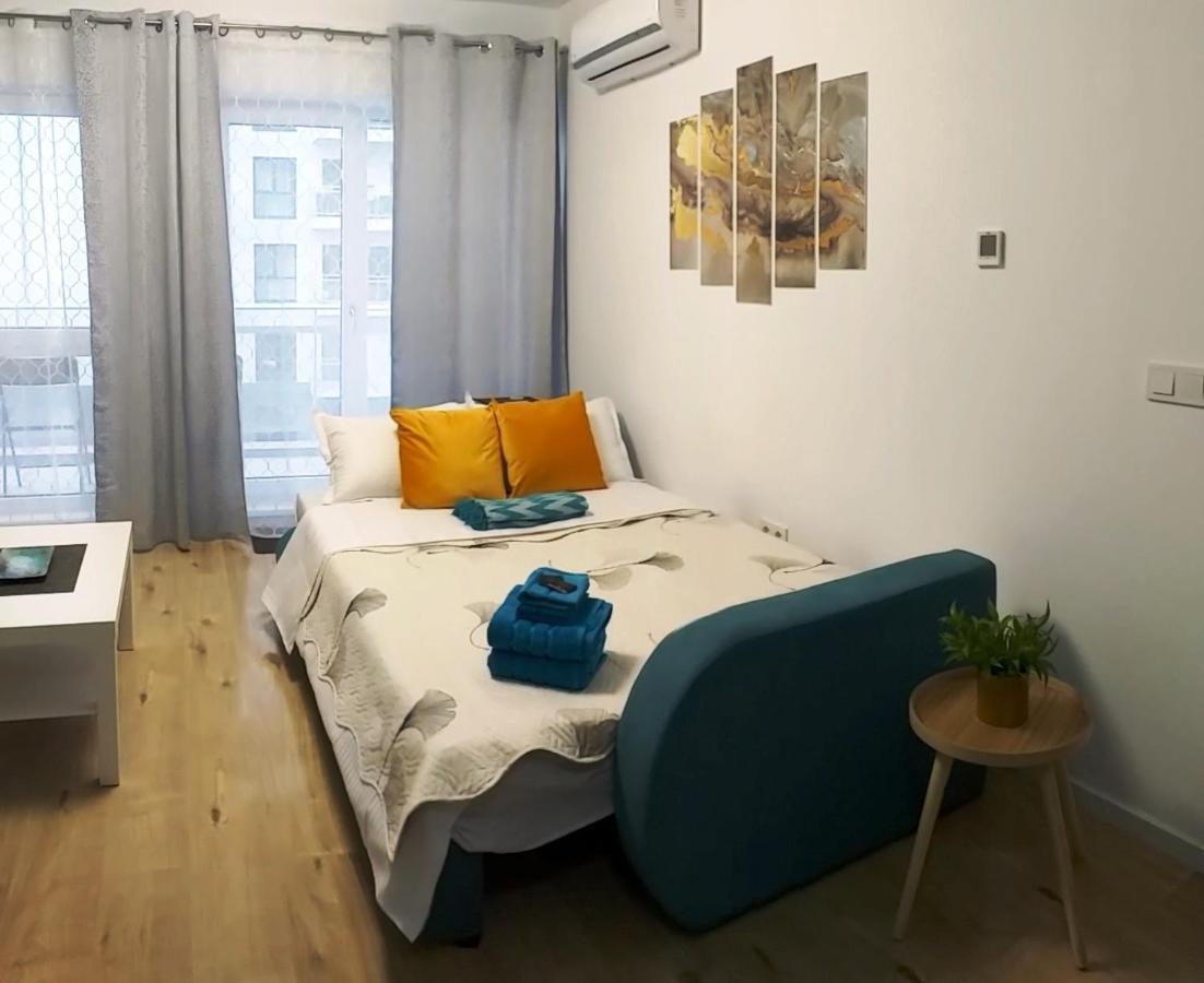 Sunshine - New & Quiet 1Br Apt, Business Area, Close To Airport, Highway A3, Subway 布加勒斯特 外观 照片