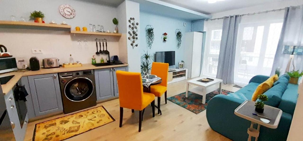 Sunshine - New & Quiet 1Br Apt, Business Area, Close To Airport, Highway A3, Subway 布加勒斯特 外观 照片